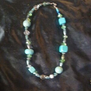 Elegant Turquoise Beaded Necklace